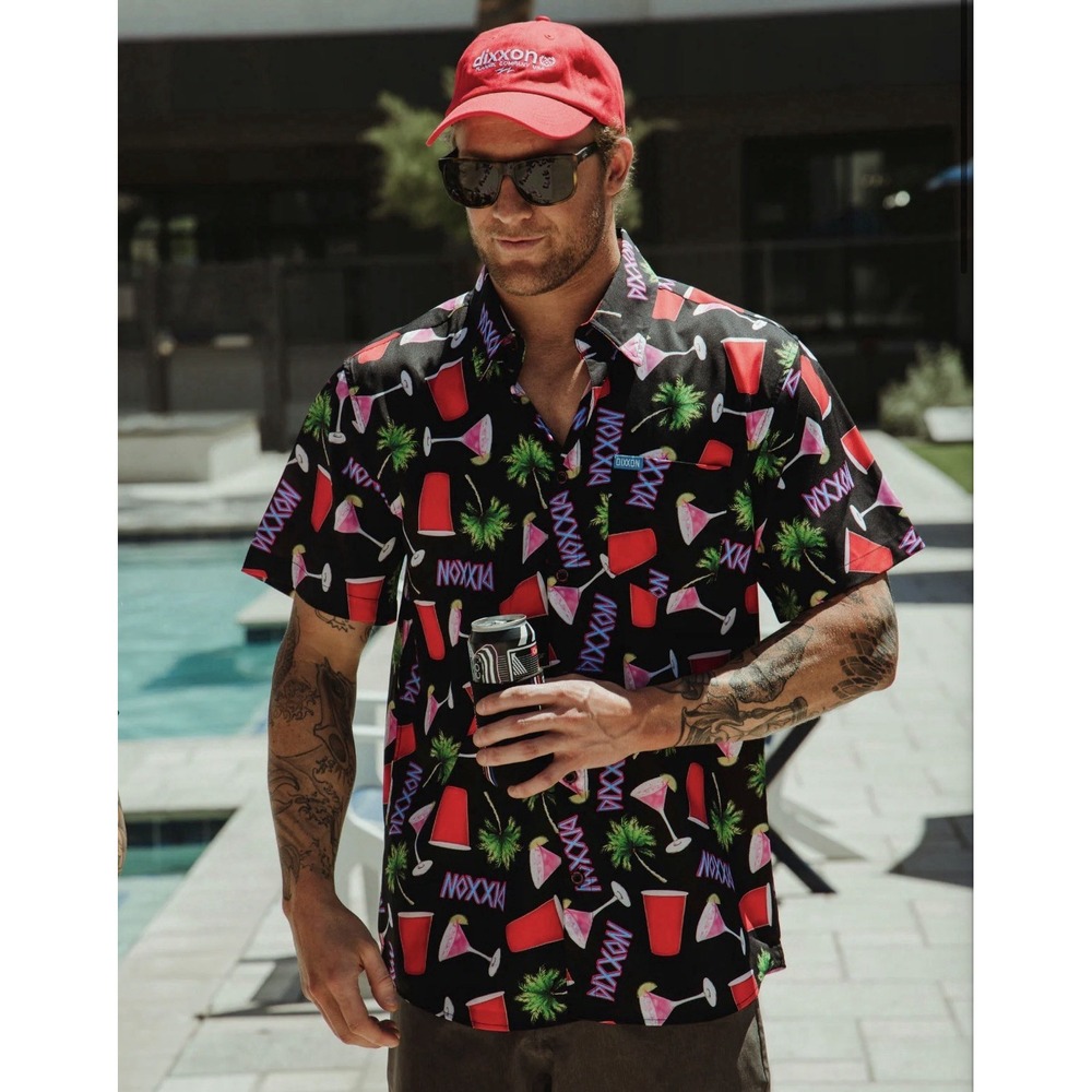 DIXXON Dancun 24 Party Shirt Men 2XL Multi Drink Solo Cups AOP Short Sleeve NWOT